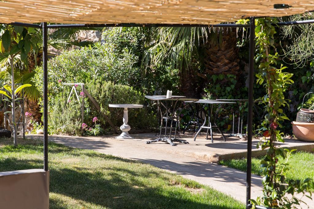 Le Jardin D'Emile Hotel Cassis Bagian luar foto